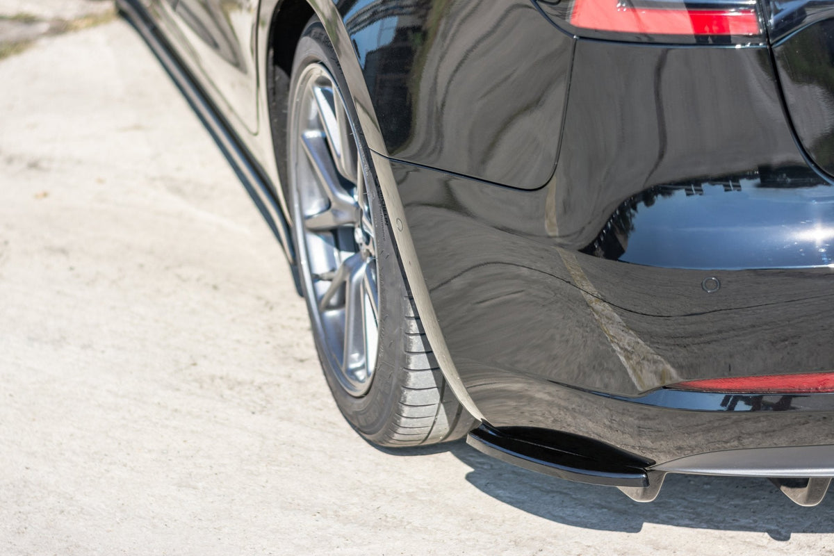 Splitters laterales traseros para Tesla Model 3