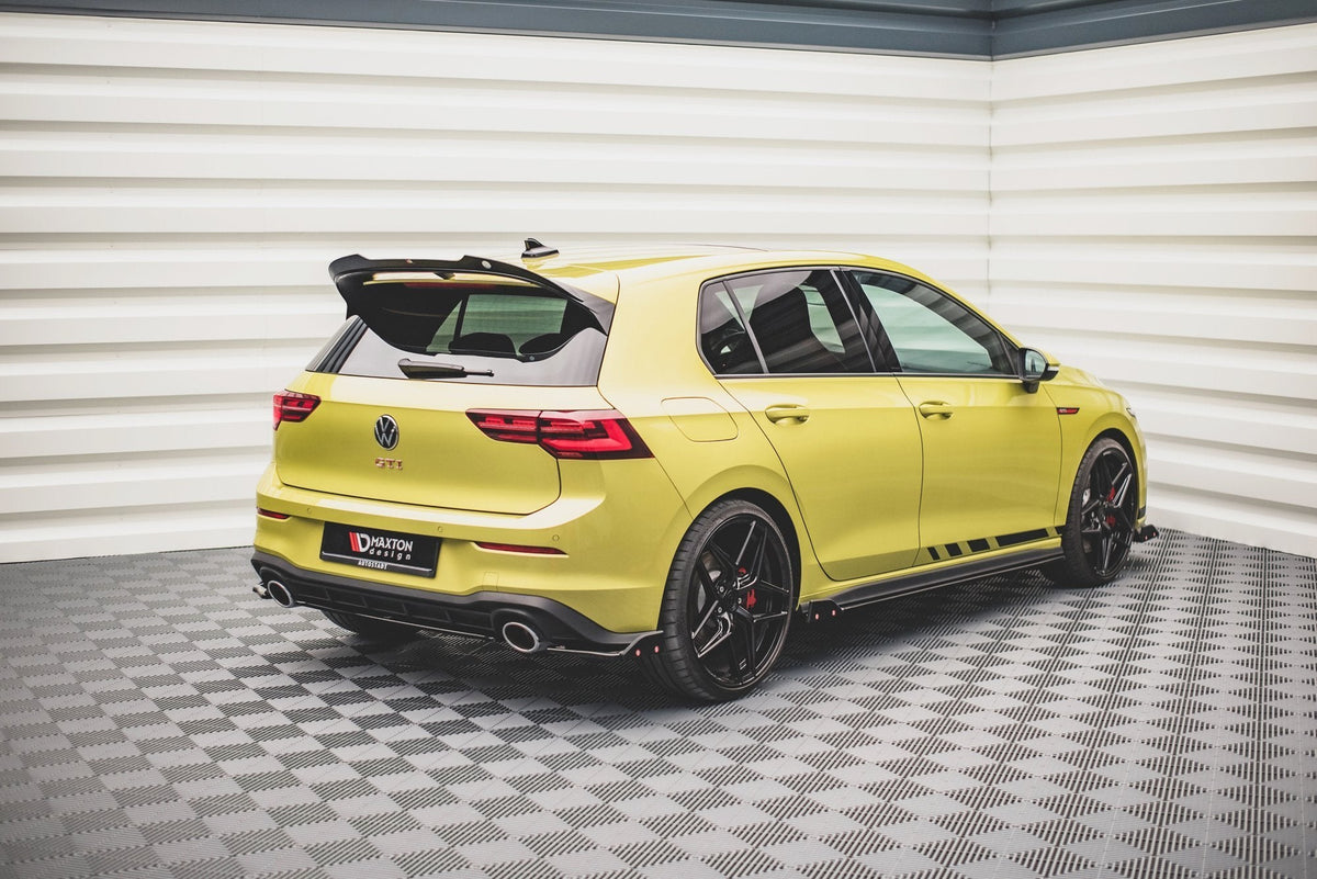 Splitters laterales traseros V.1 + flaps para Volkswagen Golf GTI Clubsport Mk8