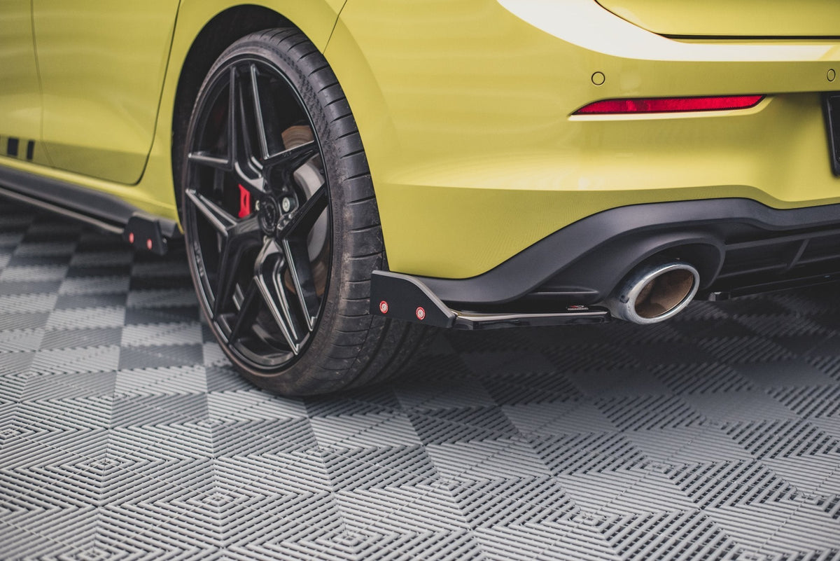 Splitters laterales traseros V.1 + flaps para Volkswagen Golf GTI Clubsport Mk8