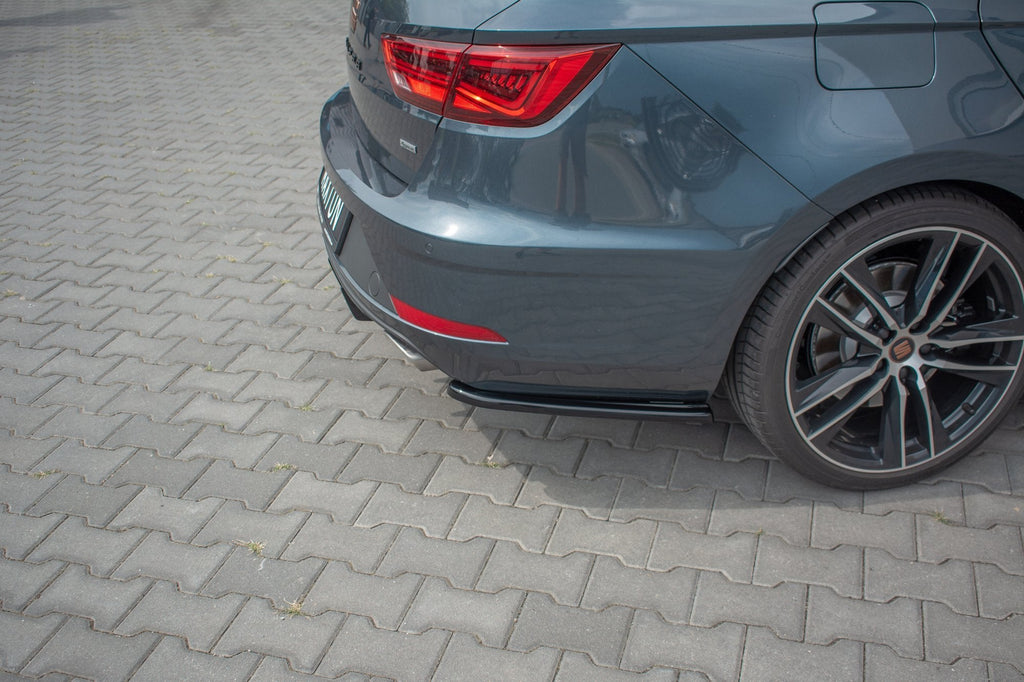 Splitters laterales traseros V.1 para Seat Leon Cupra Mk3 Facelift Sportstourer