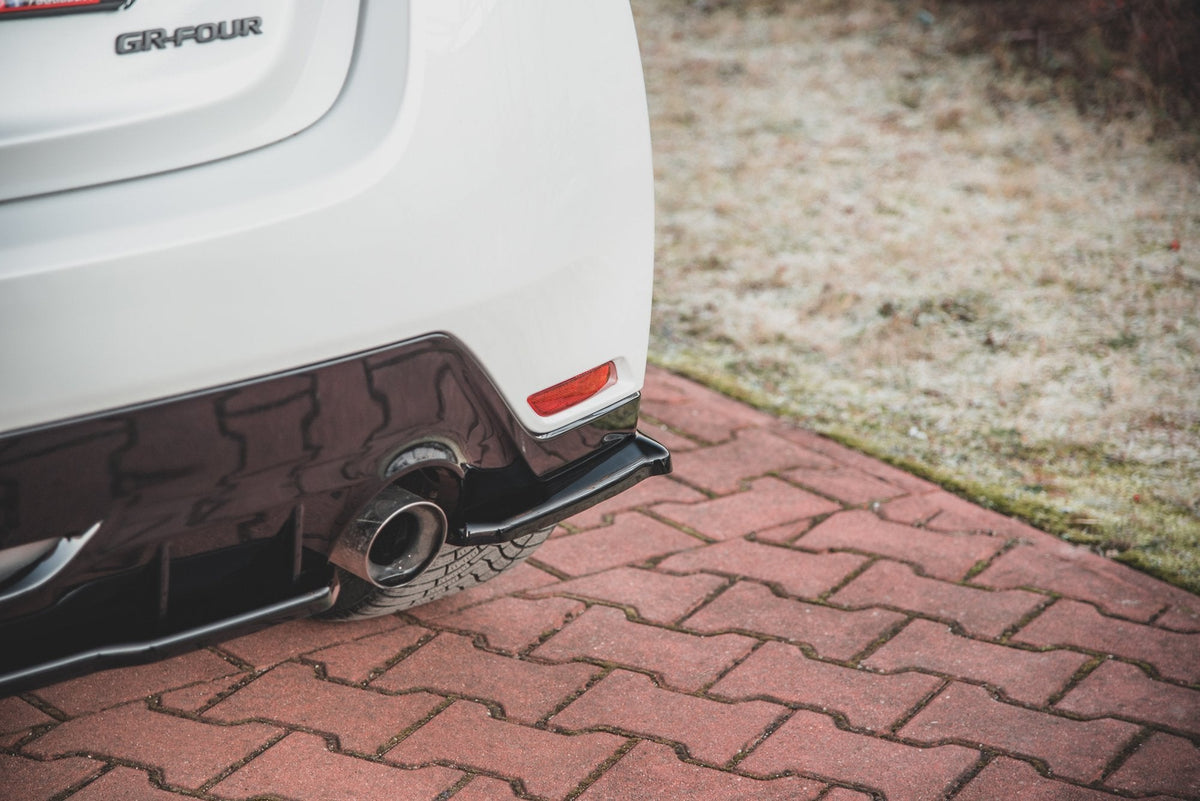 Splitters laterales traseros V.1 para Toyota GR Yaris Mk4