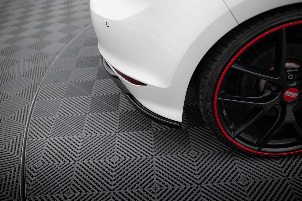 Splitters laterales traseros V.1 para Volkswagen Golf Mk7 R / R-Line