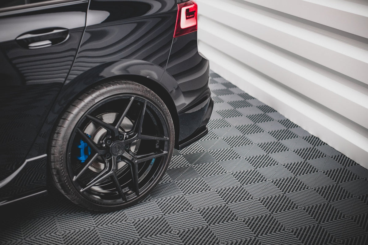 Splitters laterales traseros V.1 para Volkswagen Golf R Hatchback Mk8