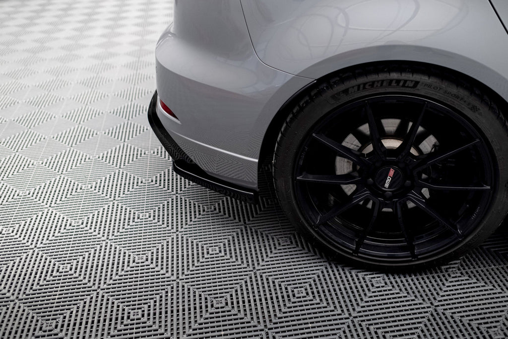 Splitters laterales traseros V.2 para Audi RS3 8V Sportback Facelift