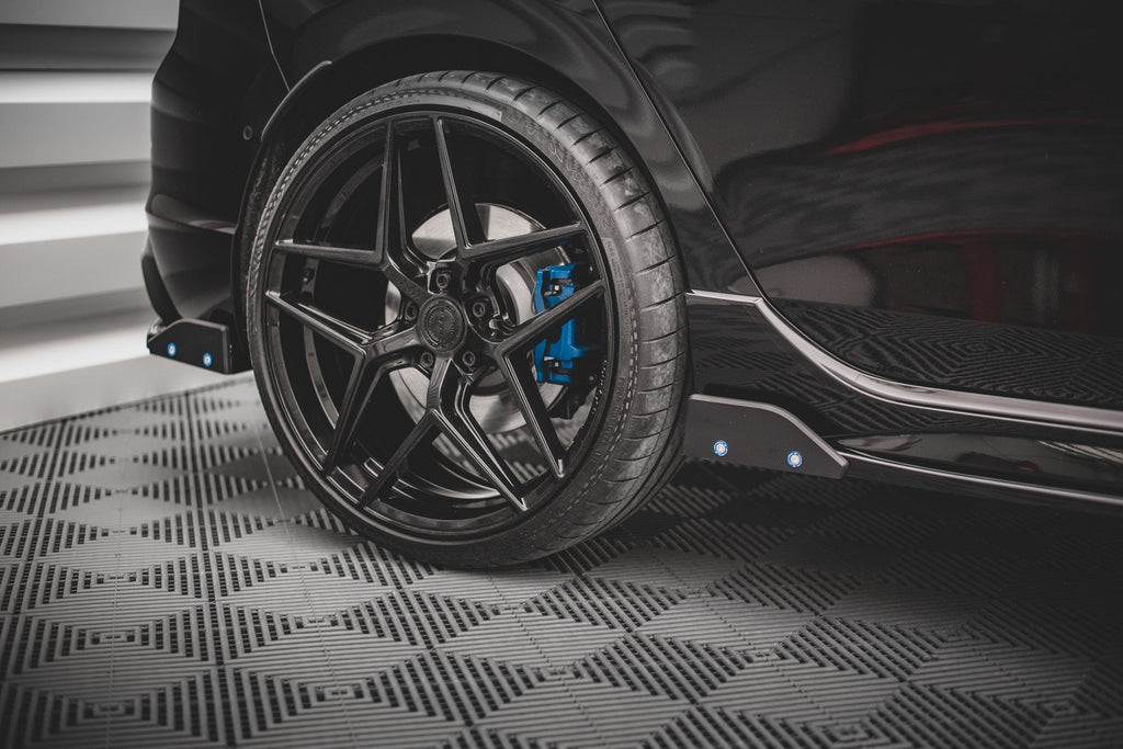 Splitters laterales traseros V.2 + flaps para Volkswagen Golf R Hatchback Mk8 fits only with: VW-GO-8-R-RS1G