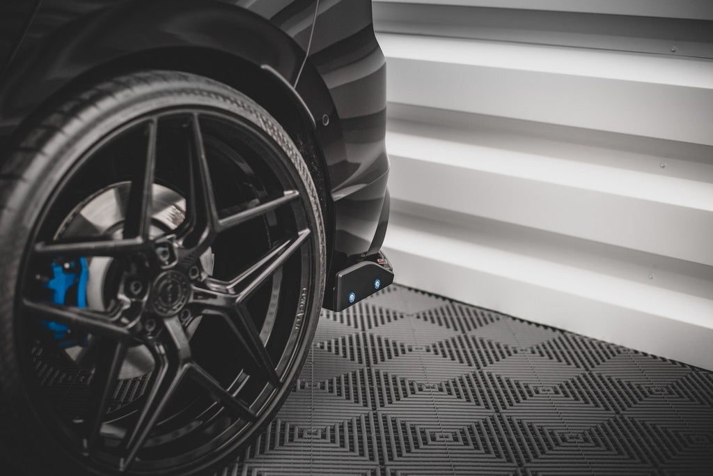 Splitters laterales traseros V.2 + flaps para Volkswagen Golf R Hatchback Mk8 fits only with: VW-GO-8-R-RS1G