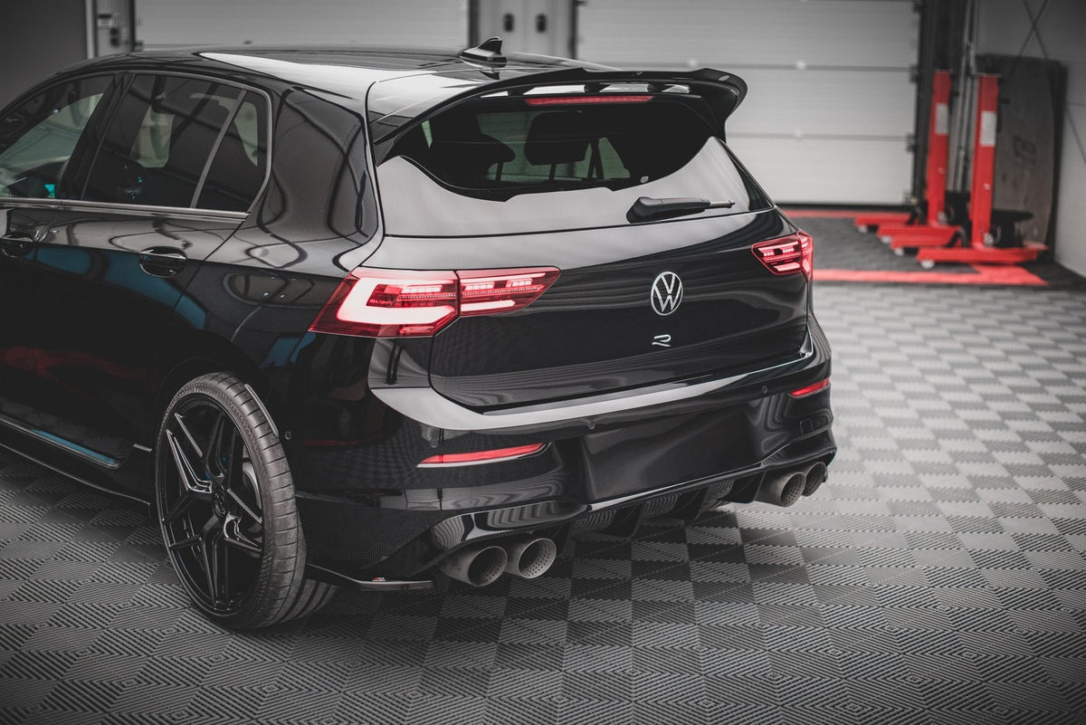 Splitters laterales traseros V.2 para Volkswagen Golf R Hatchback Mk8