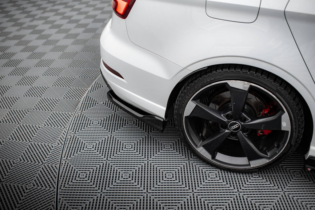 Splitters laterales traseros V.3 para Audi RS3 Sedan 8V Facelift