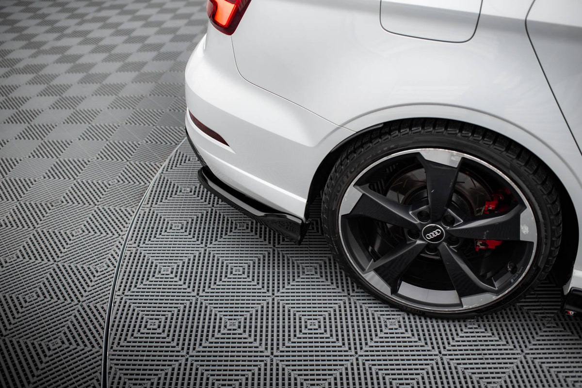 Splitters laterales traseros V.3 para Audi RS3 Sedan 8V Facelift