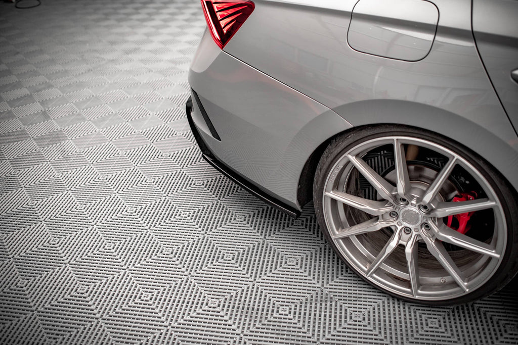 Splitters laterales traseros V.3 para Skoda Octavia RS Mk4