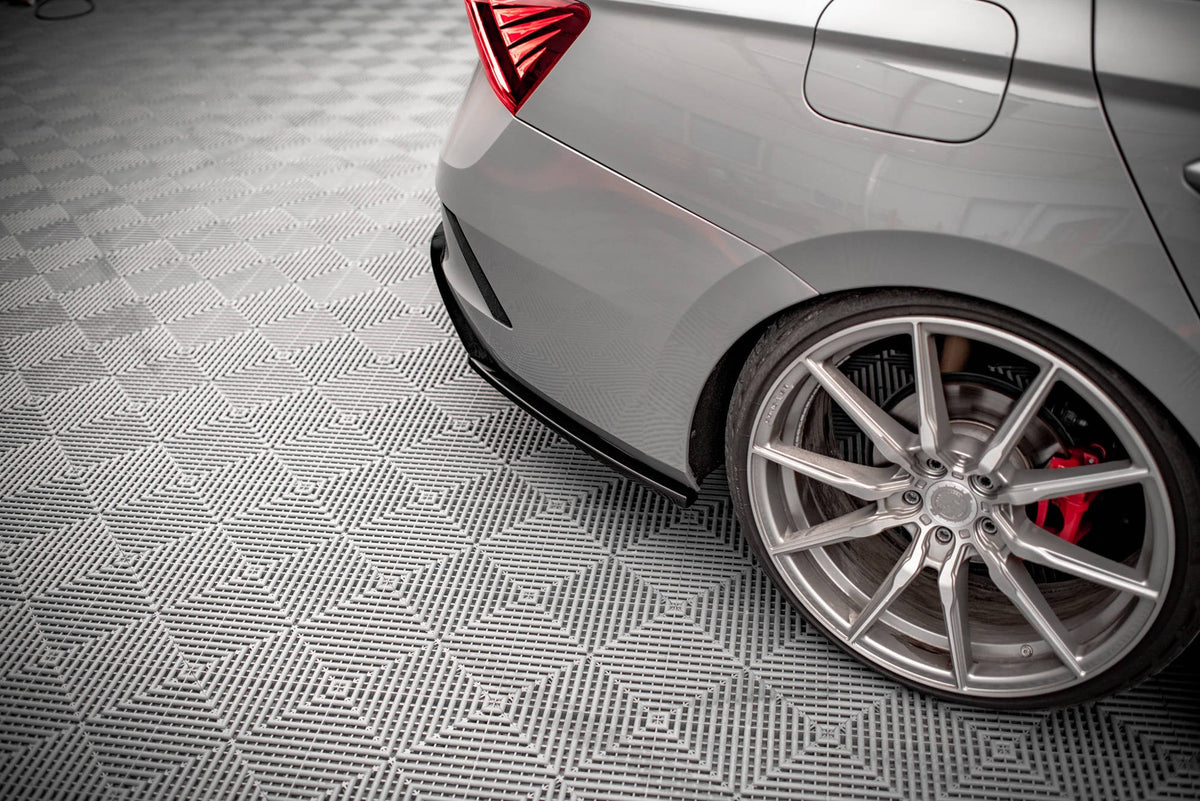 Splitters laterales traseros V.3 para Skoda Octavia RS Mk4