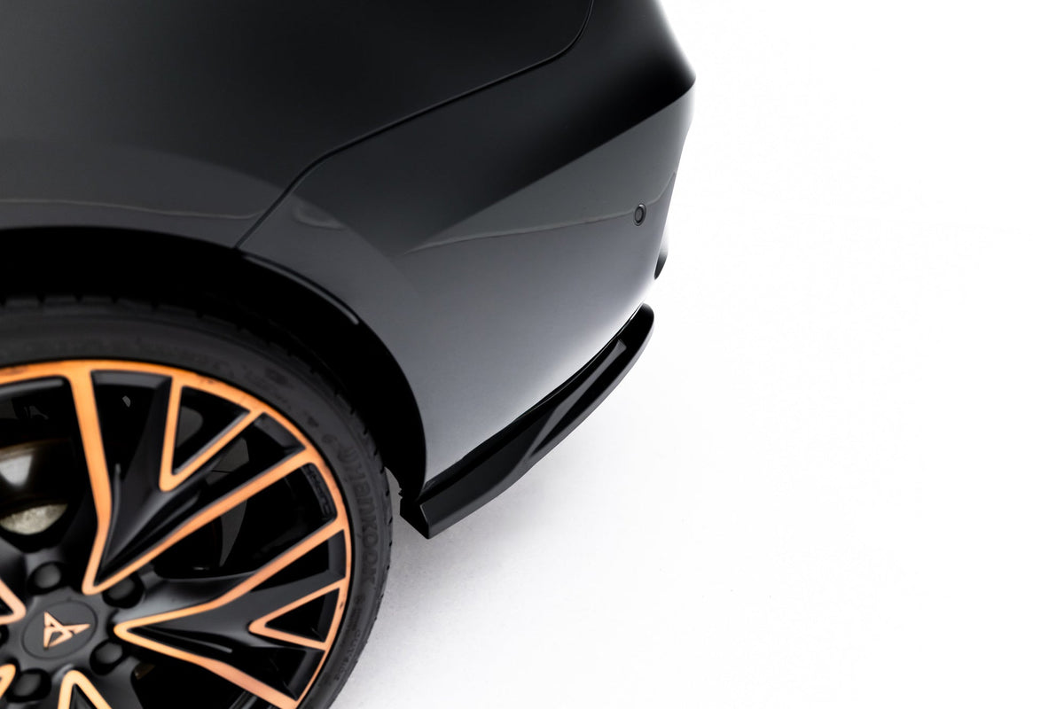 Splitters laterales traseros V.4 para Cupra Leon ST Mk1 Facelift