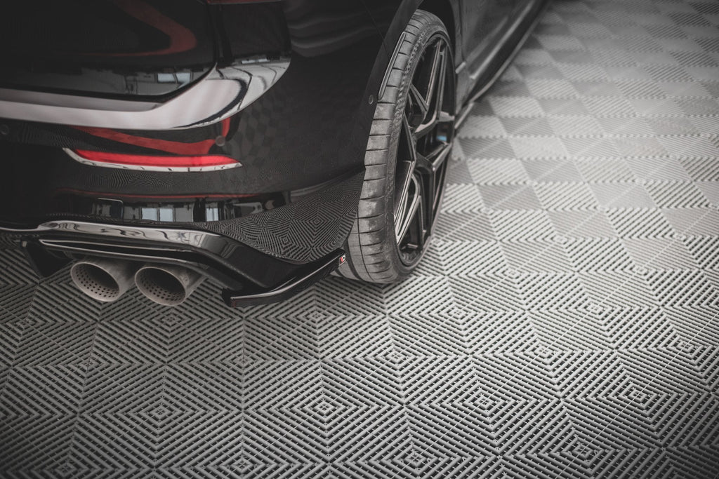 Splitters laterales traseros V.4 para Volkswagen Golf R Hatchback Mk8 Fits only with : VW-GO-8-R-RS2.