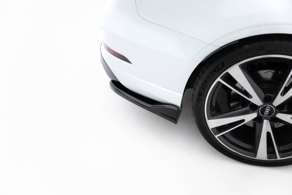 Splitters laterales traseros V.5 para Audi RS3 Sedan 8V Facelift