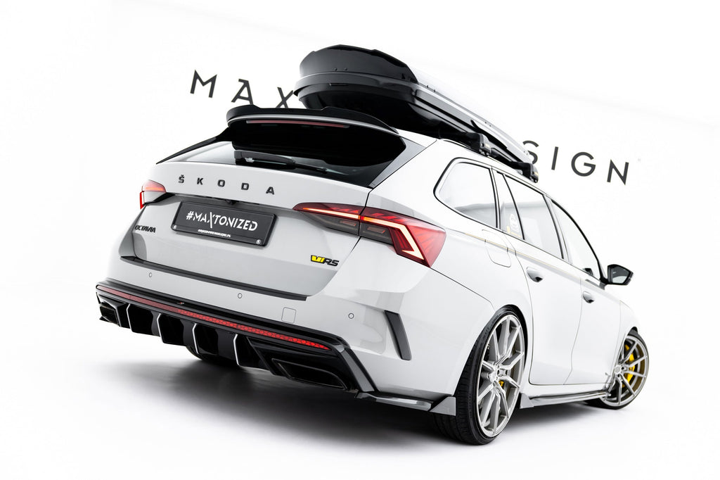 Splitters laterales traseros V.8 para Skoda Octavia RS Liftback / Combi Mk4