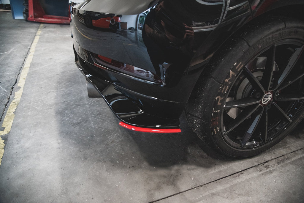 Splitters laterales traseros para Volkswagen Golf Mk7 GTI TCR