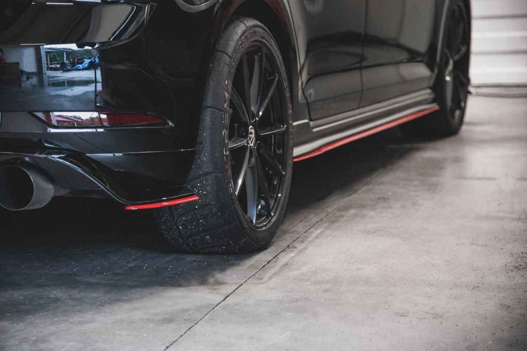 Splitters laterales traseros para Volkswagen Golf Mk7 GTI TCR