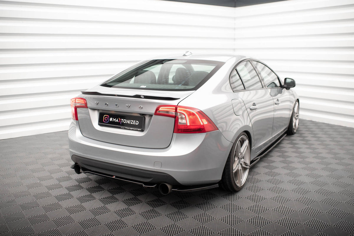 Splitters laterales traseros para Volvo S60 Mk2