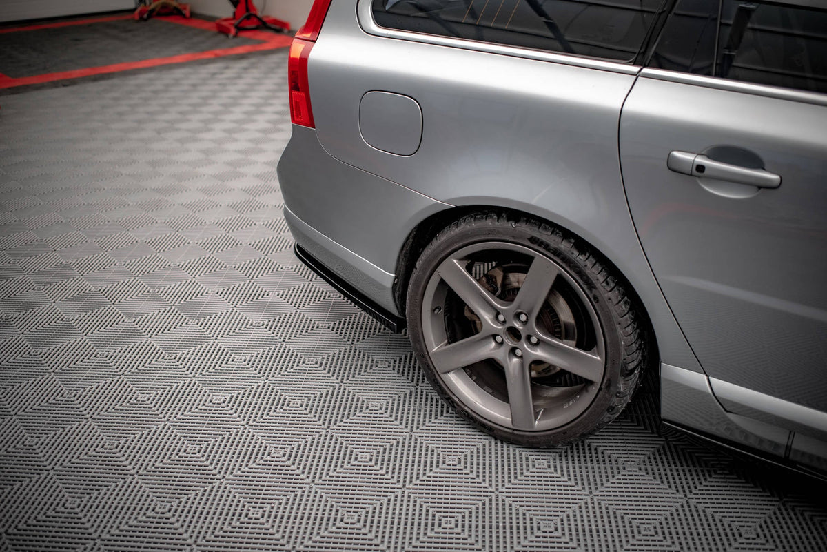 Splitters laterales traseros para Volvo V70 Mk3