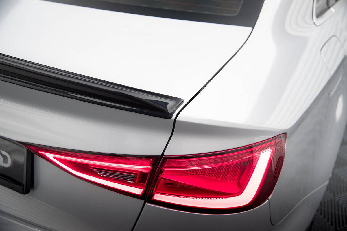 Extensión de alerón 3D para Audi A3 / A3 S-Line / S3 Sedan 8V