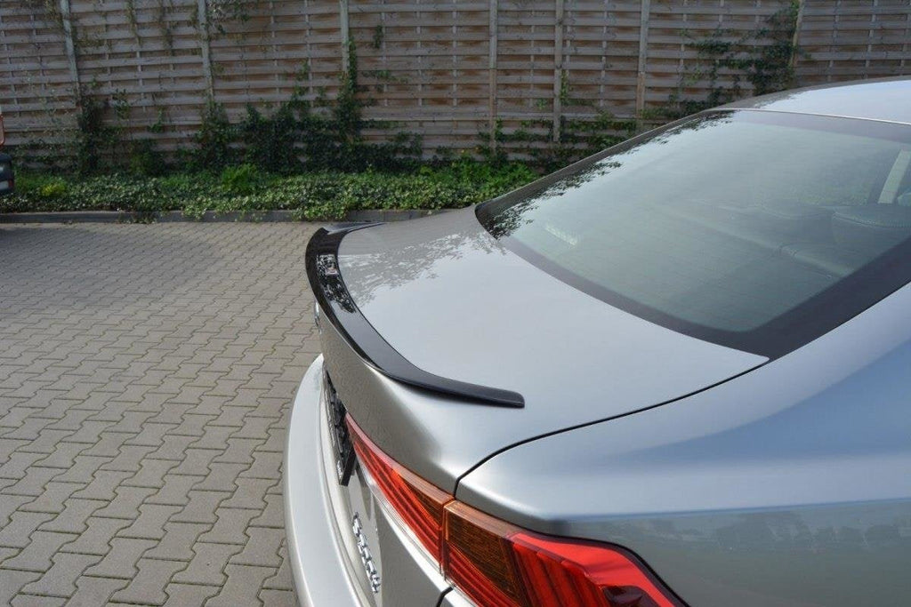 Extensión de alerón para Lexus IS Mk3