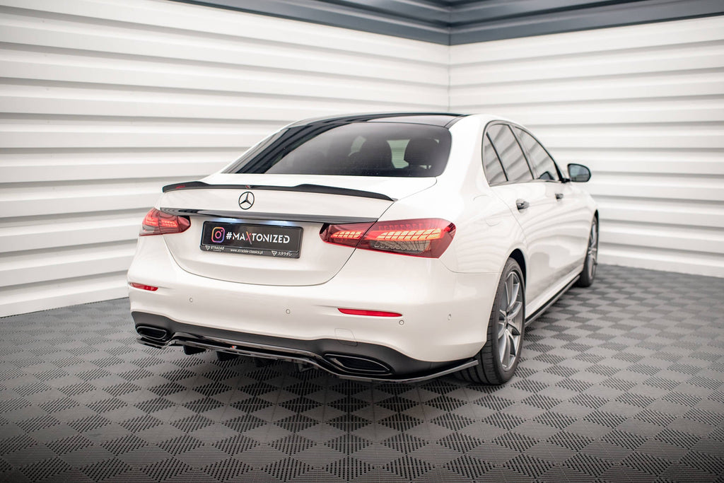 Extensión de alerón para Mercedes-Benz E Sedan AMG-Line W213 Facelift