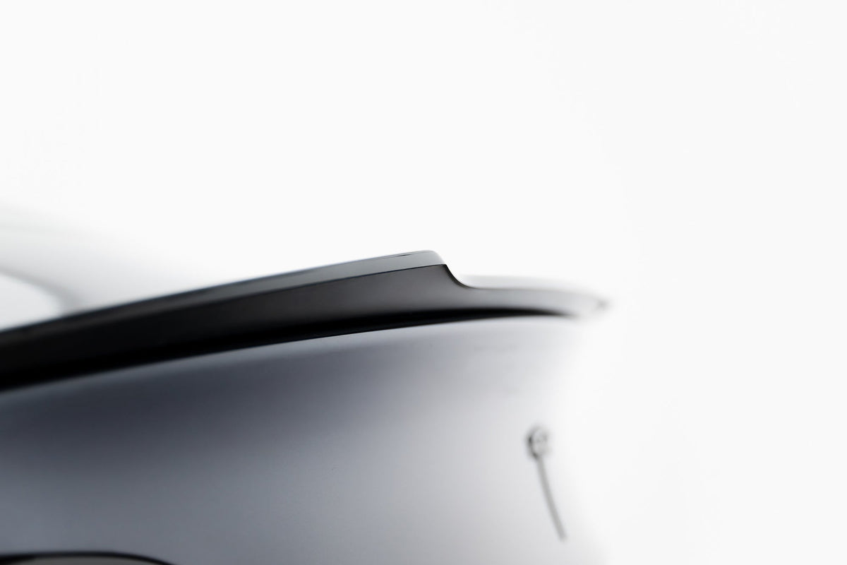 Extensión de alerón para Tesla Model 3