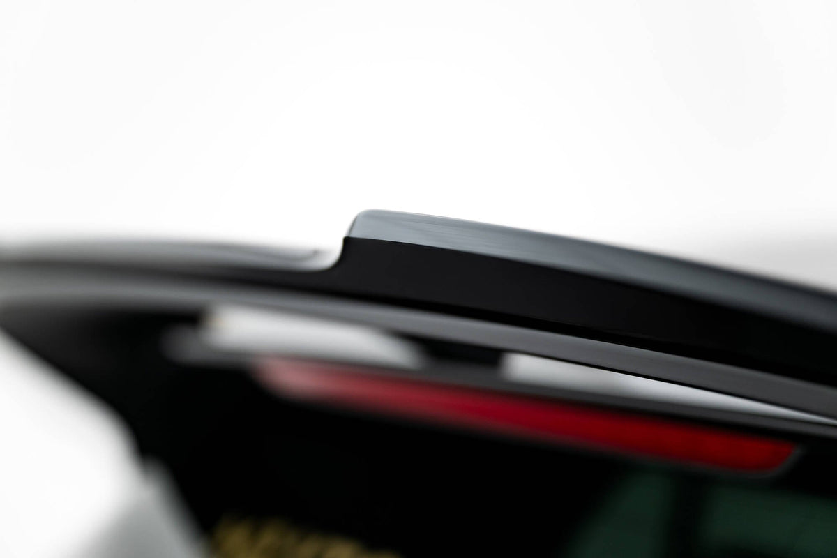 Extensión de alerón V.2 para Volkswagen Golf GTI Clubsport Mk8