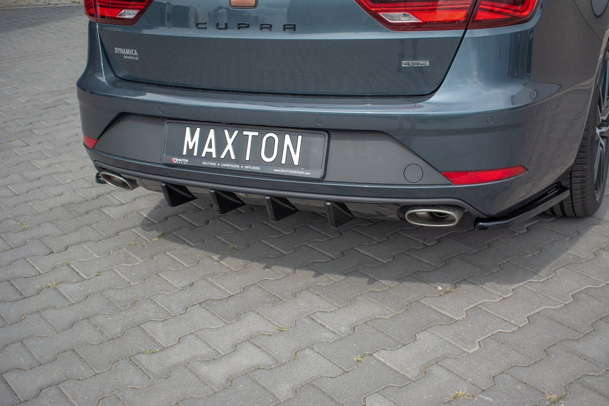 Difusor trasero V.1 para Seat Leon Cupra Mk3 Facelift Sportstourer