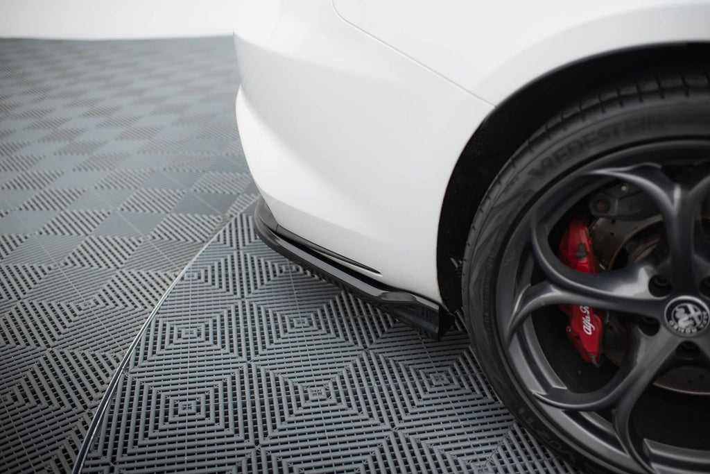 Kit de splitters para Alfa Romeo Giulia Quadrifoglio