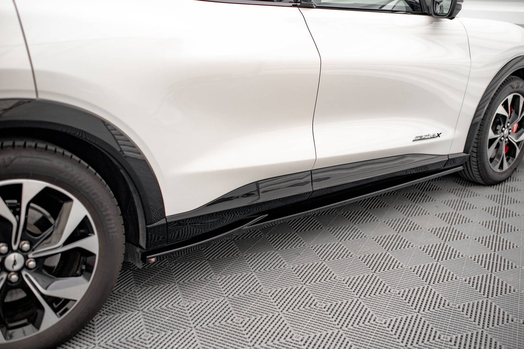 Kit de splitters para Ford Mustang Mach-E Mk1