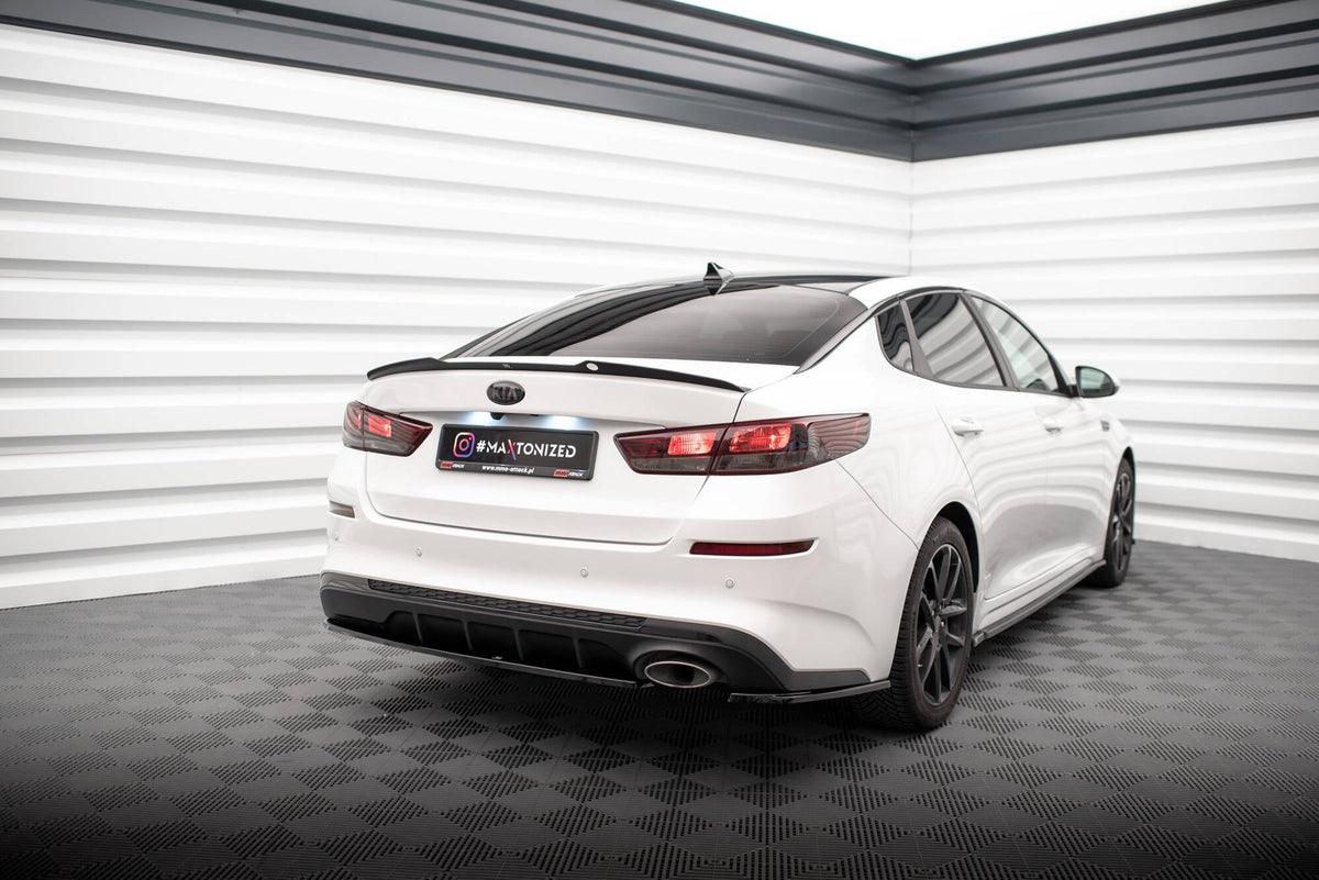 Kit de splitters para Kia Optima Mk4 Facelift