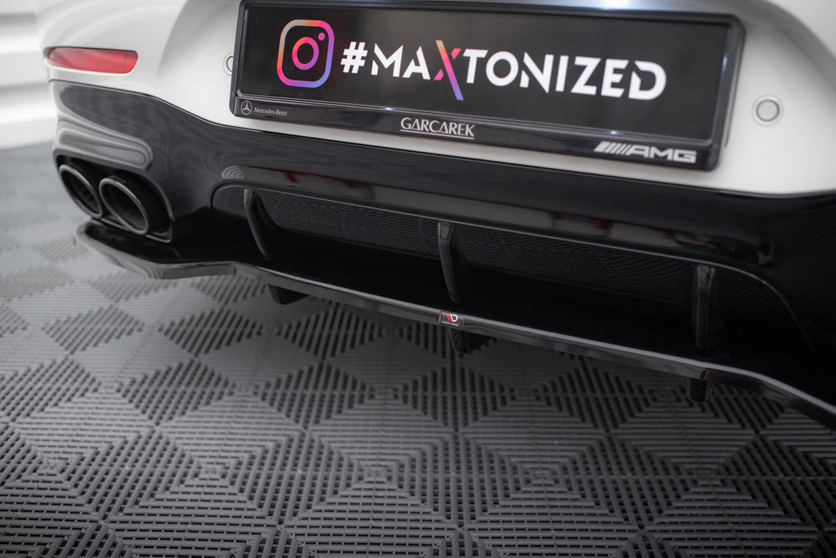 Kit de splitters para Mercedes-AMG GT 43 4 Door Coupe V8 Styling Package X290
