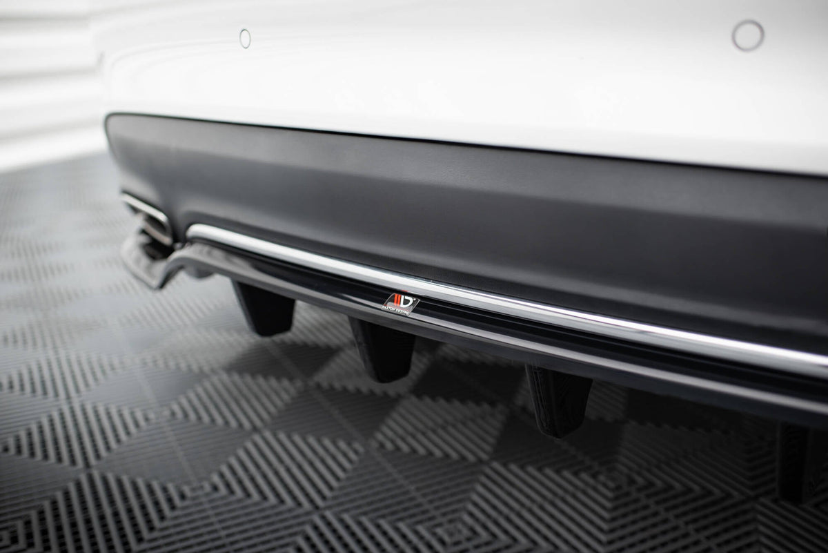 Kit de splitters para Mercedes-Benz CLA C117 Facelift