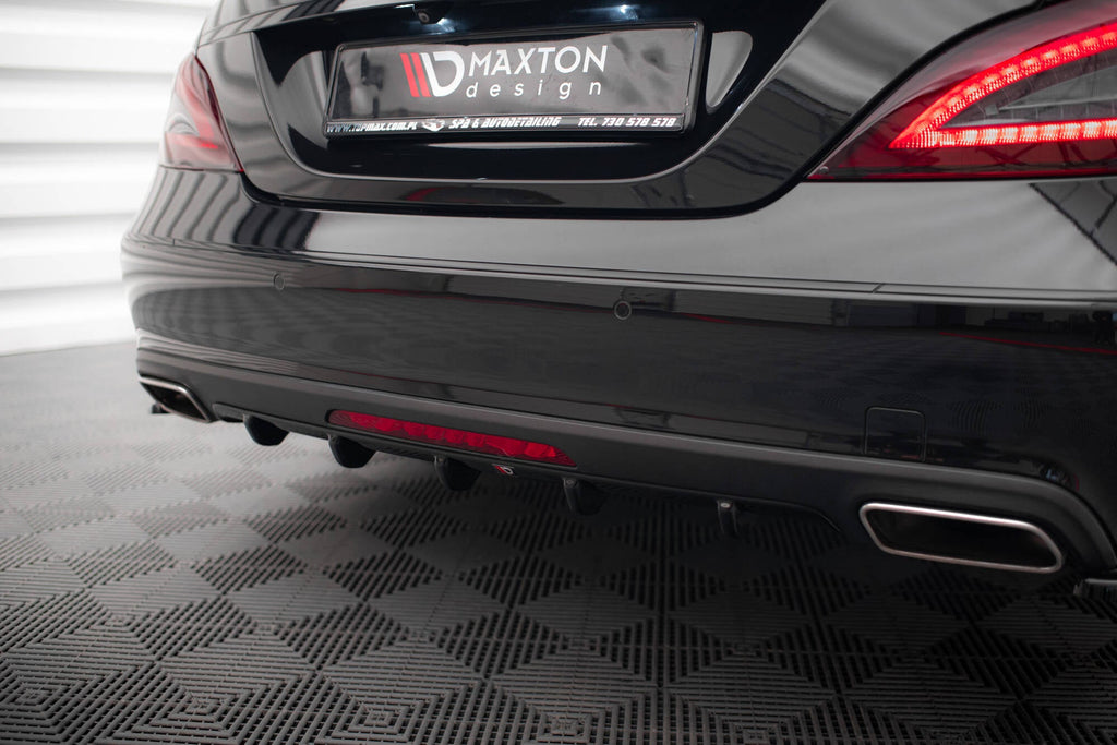 Kit de splitters para Mercedes-Benz CLS C218 Facelift