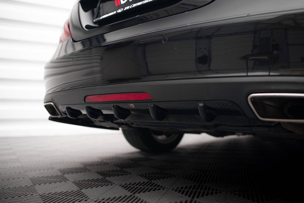 Kit de splitters para Mercedes-Benz CLS C218 Facelift