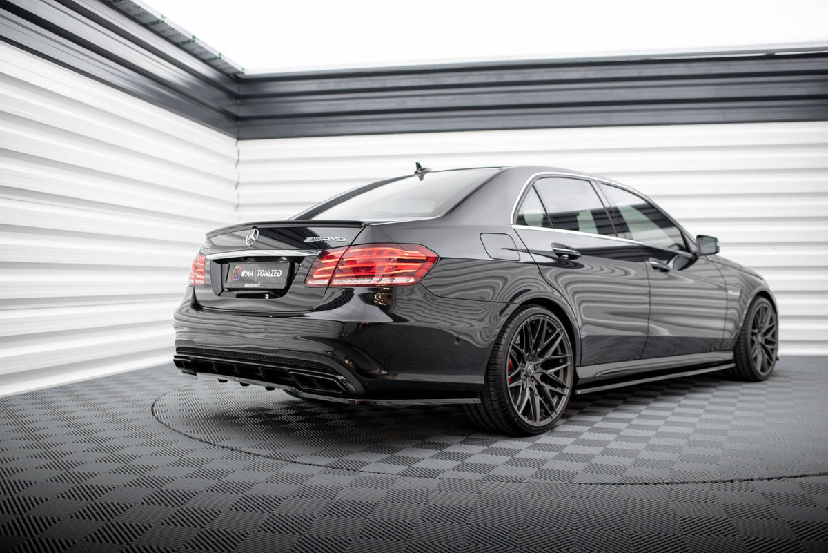 Kit de splitters para Mercedes-Benz E63 AMG Sedan W212 Facelift