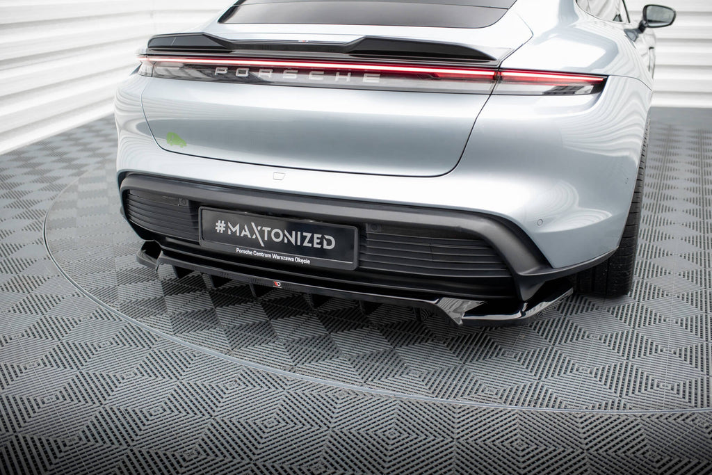 Kit de splitters para Porsche Taycan / Taycan 4 / Taycan 4S / Taycan GTS Mk1