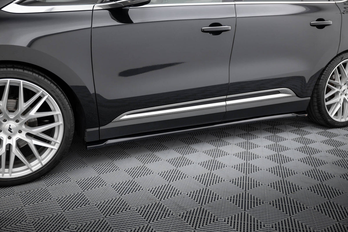 Kit de splitters para Renault Espace Mk5