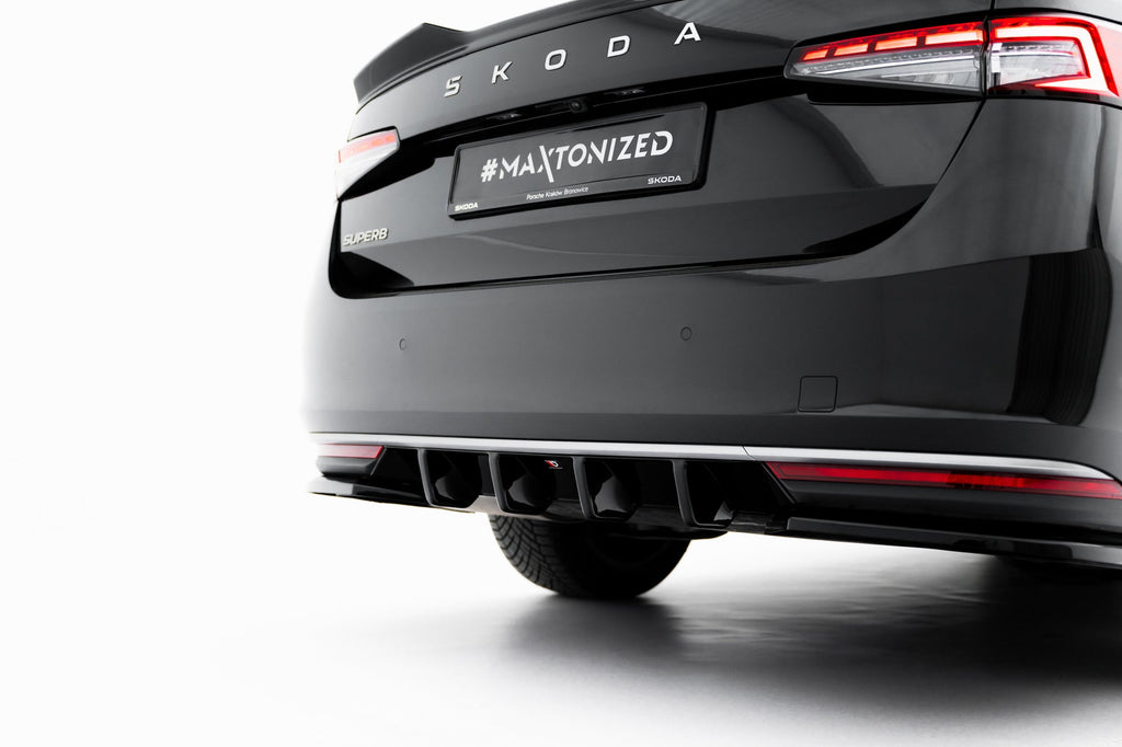 Kit de splitters V.1 para Skoda Superb Sedan Mk4