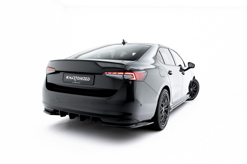 Kit de splitters V.1 para Skoda Superb Sportline Mk4
