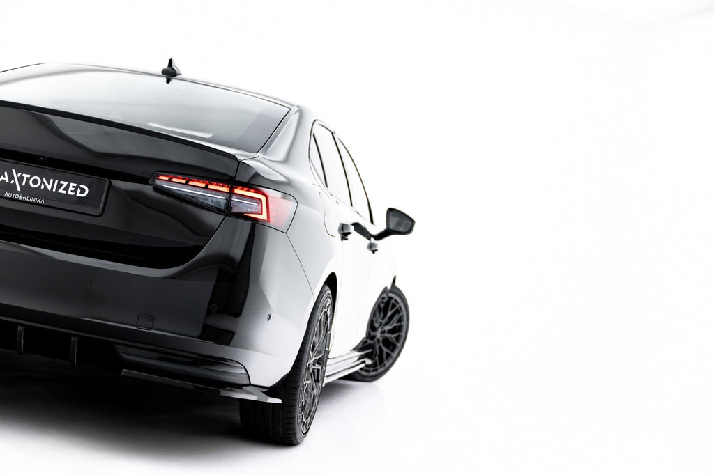 Kit de splitters V.1 para Skoda Superb Sportline Mk4