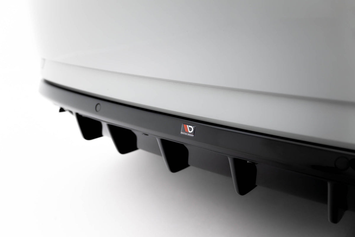 Kit de splitters para Skoda Superb Liftback Mk3