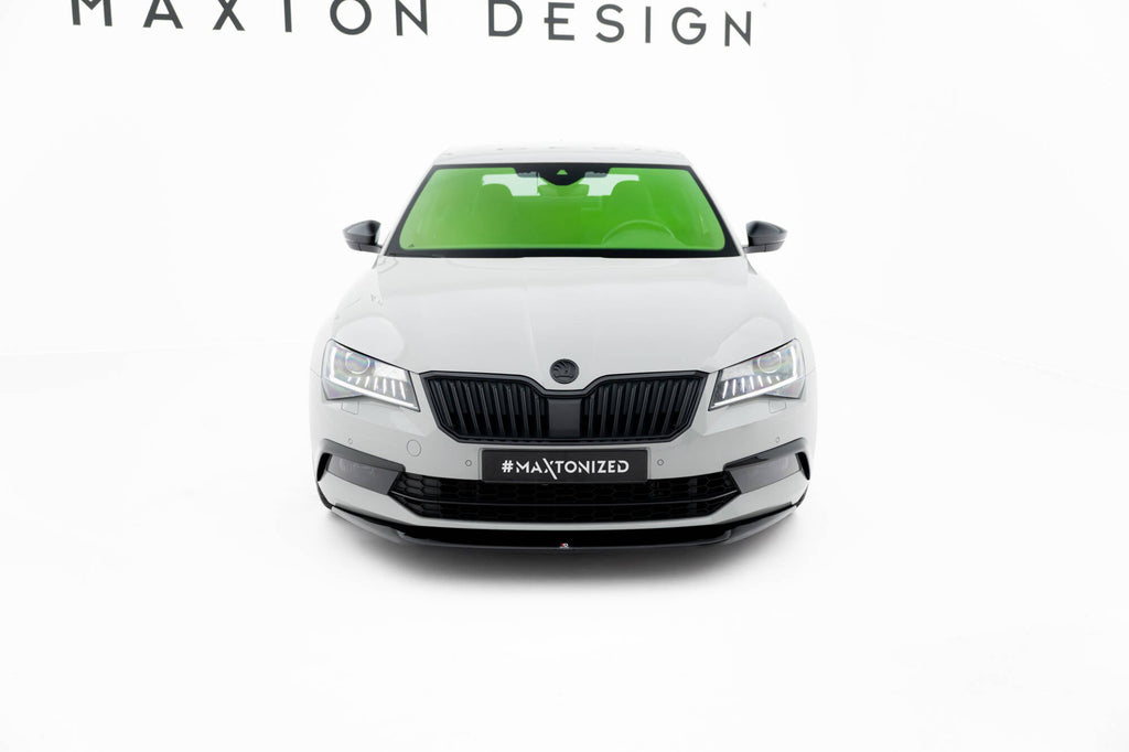 Kit de splitters para Skoda Superb Liftback Mk3