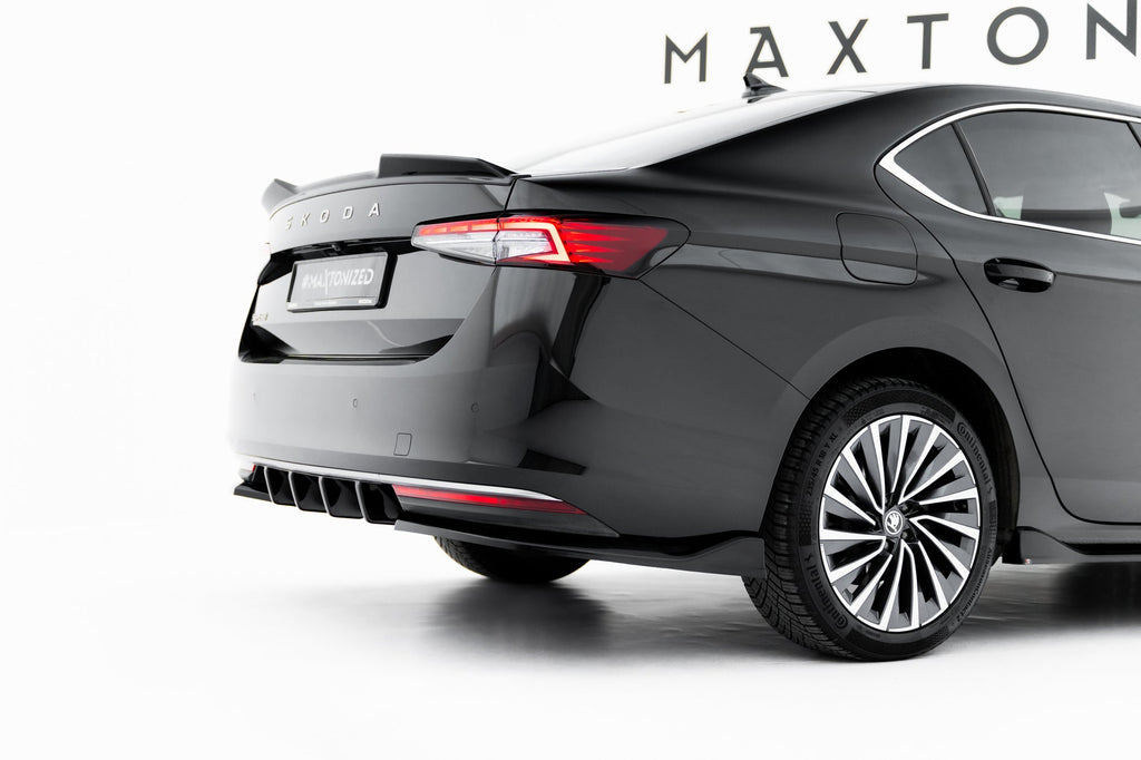 Kit de splitters V.2 para Skoda Superb Sedan Mk4