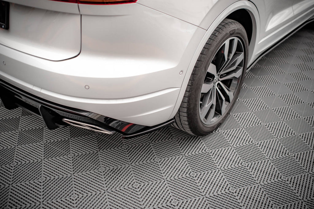 Kit de splitters para Volkswagen Touareg R-Line Mk3