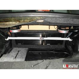 Front Strut Brace Ultra Racing for Mercedes E Class (W124)