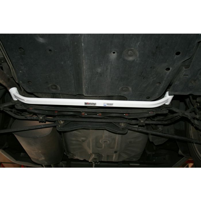 Ultra Racing Rear Lower Bar (2363) for Acura RL KA-9 3.5 96-04 / Honda Legend 3.2 95-04 2WD