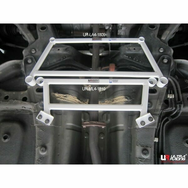 Barra inferior central (1810) Ultra Racing para Roewe 350 1.5 2WD 10-15