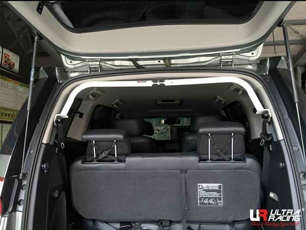 Barra del pilar C (2872-A) Ultra Racing para Luxgen M7 2.2T 2WD 09-21